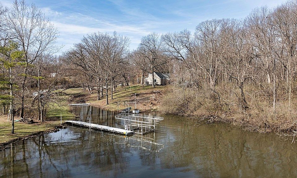 1st image of 2330 S Shores Dr