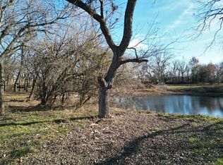 4 Hidden Valley Rd, Valley View, TX 76272