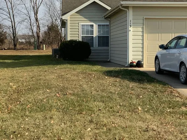113-115 Bradley Ct, Tonganoxie, KS 66086
