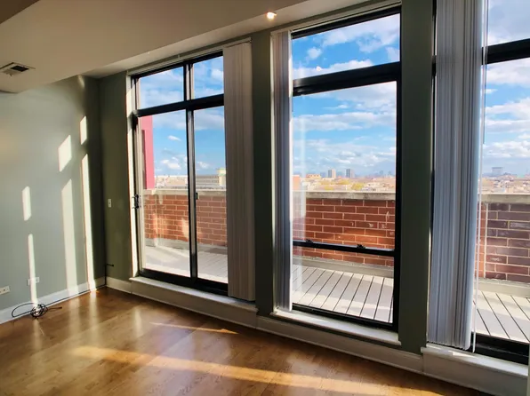2272 S Archer Ave Unit 8B, Chicago, IL 60616