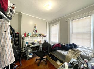 3 Champney Pl #2, Boston, MA 02114