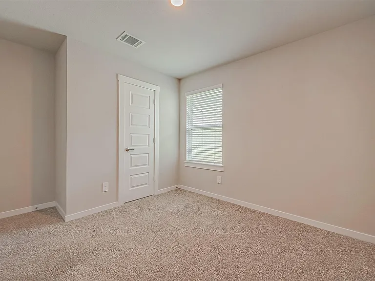 19010 Norbury Park Ln — Photo 25