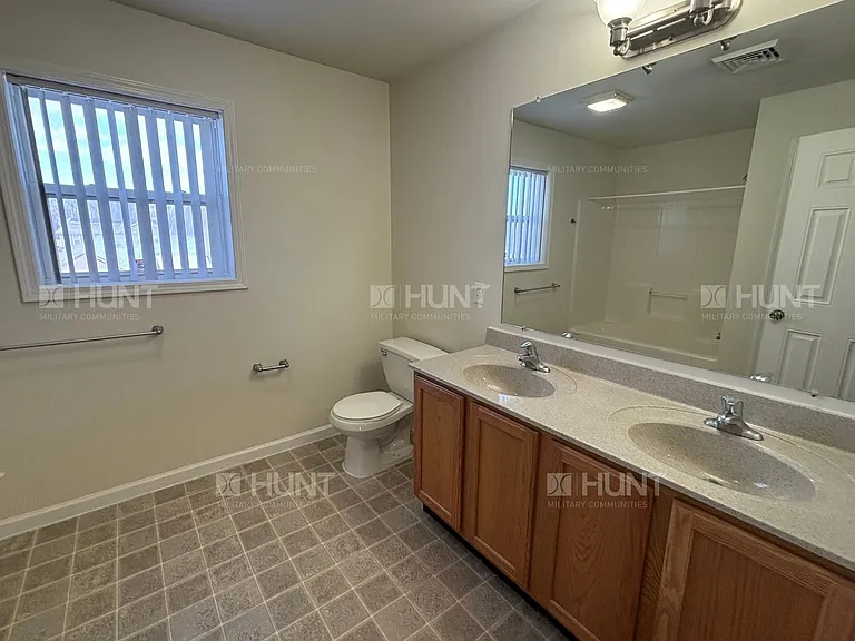 146 Barrett Dr — Photo 16