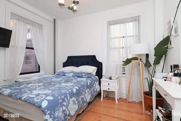 Rented by Citi Habitats | media 32