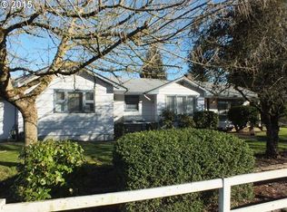 15484 SE Greenview Dr, Portland, OR 97267