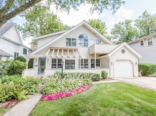 324 Ruby St, Clarendon Hills, IL 60514