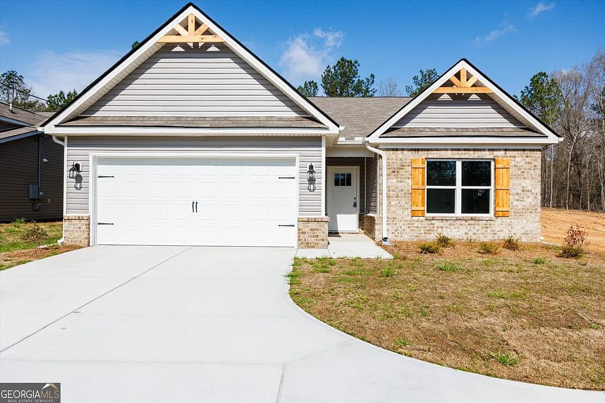 118 Allan Green Dr photo 1