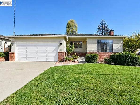 18416 Lakecrest Ct, Castro Valley, CA 94546