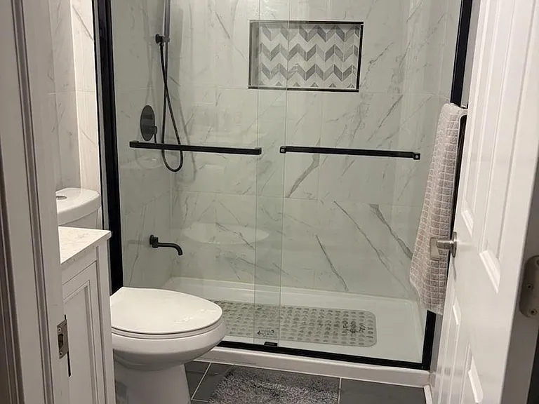 111 Chestnut Hills Cir — Photo 12