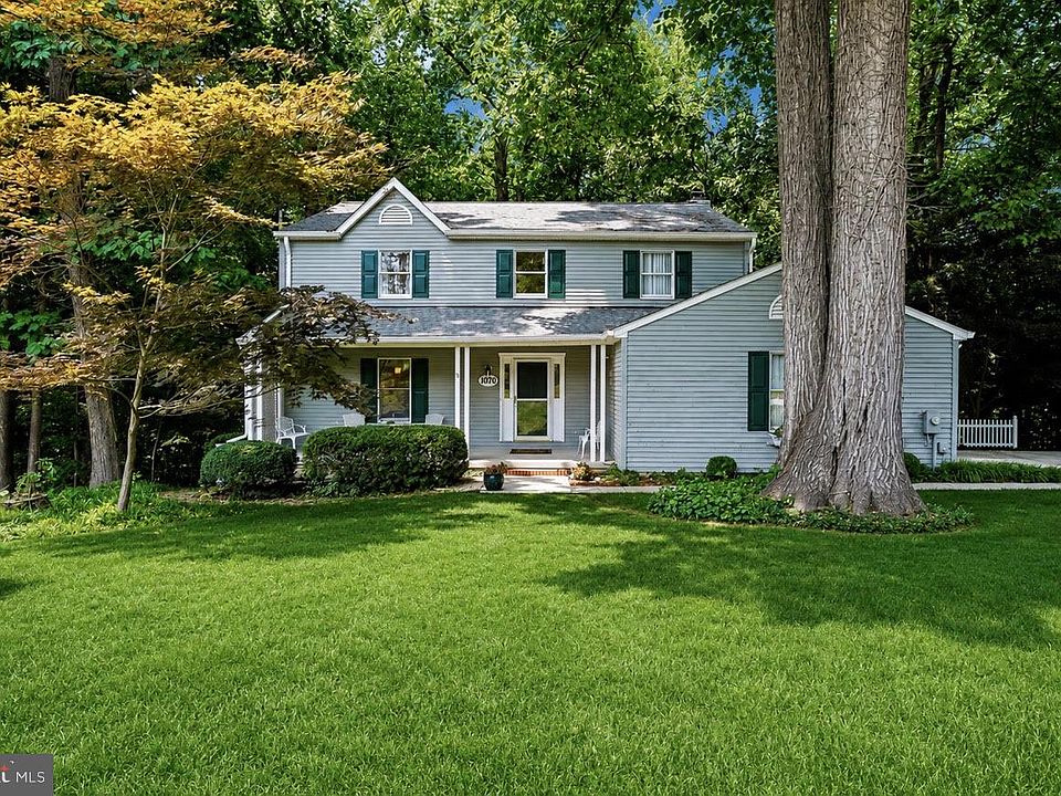 1st image of 1070 Foxcroft Run