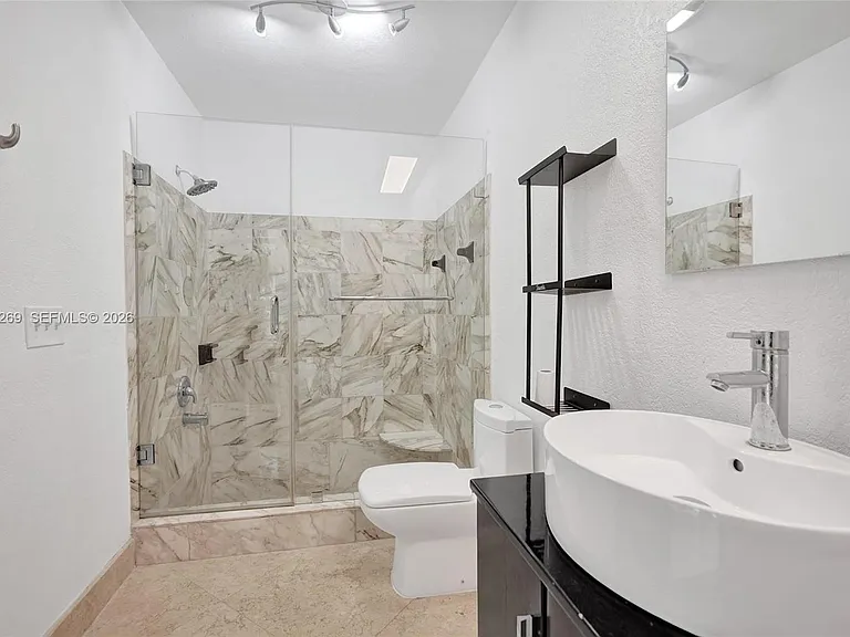 11460 SW 1st Ct — Photo 13