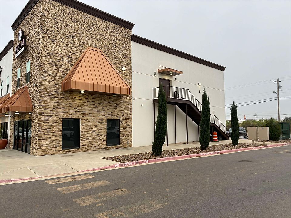 8218 Casa Verde Rd #11, Laredo, TX 78041 | Zillow