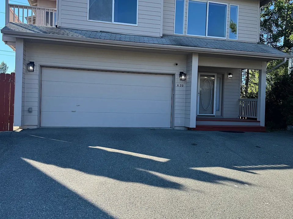 620 Princess Cir