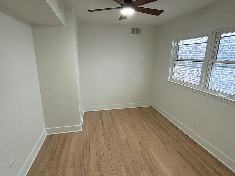 3072 N Davlin Ct #2 — Photo 8
