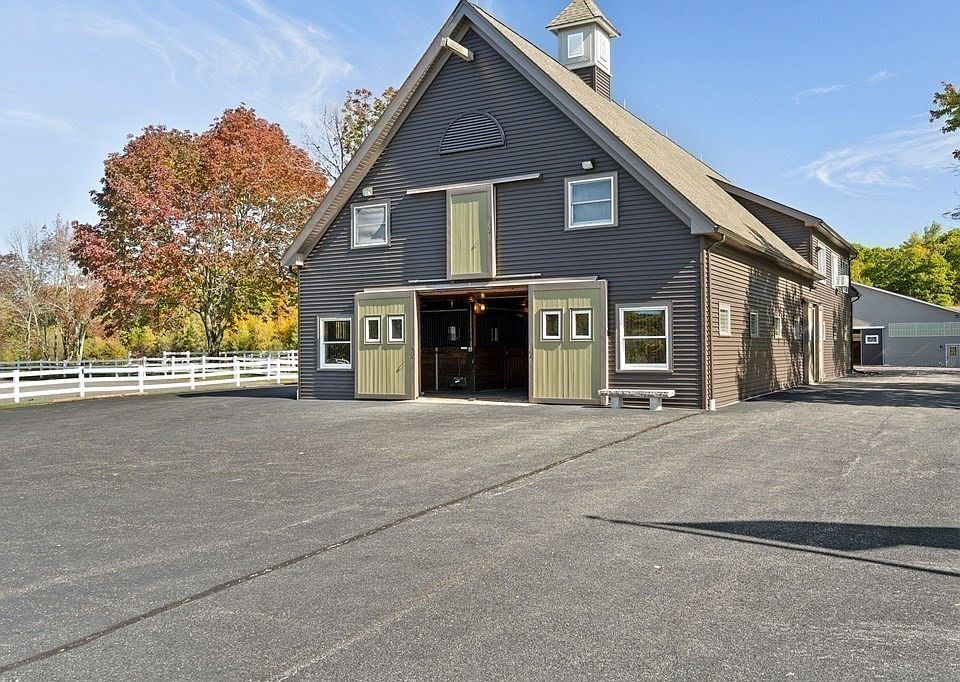 332 Mendon St, Upton, MA 01568 MLS 73093429 Zillow