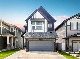 47 Lucas Ter NW, Calgary, AB T3P 1P9