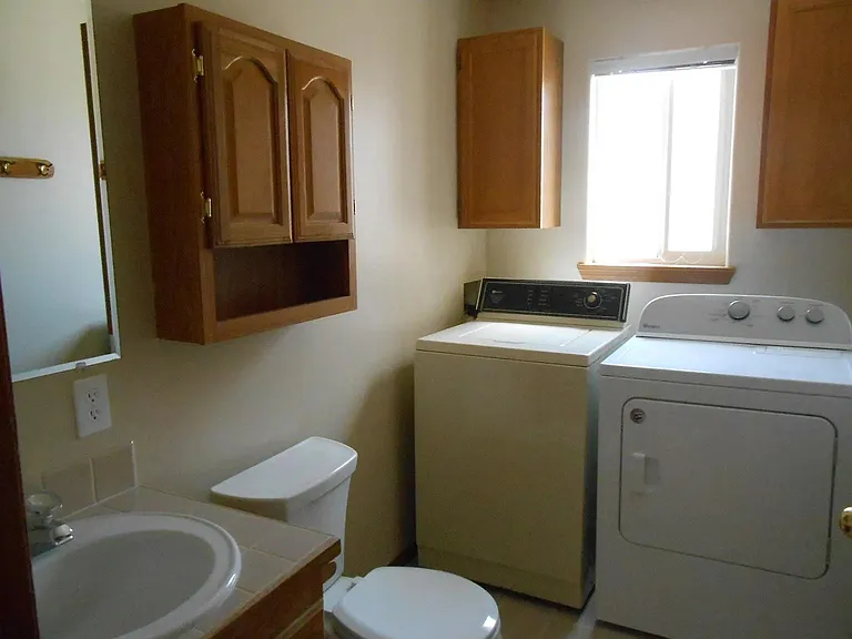 1252 NE Providence Dr — Photo 19