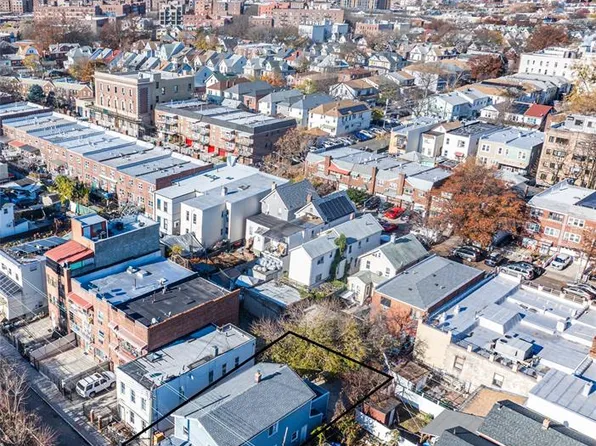 94-67 44th Avenue image 25 of 26