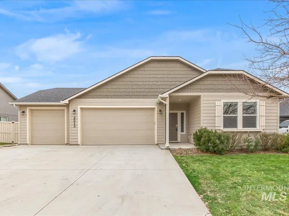 2213 E Elm Grove Dr, Nampa, ID 83686