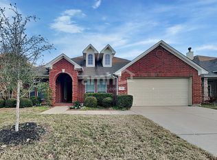 5911 Silver Sage Ln, Grand Prairie, TX 75052