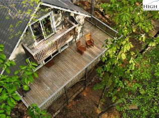 216 Saddle Ln, Deep Gap, NC 28618