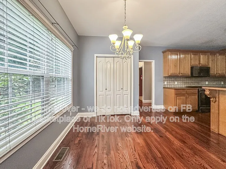 4800 Smokestone Dr — Photo 12