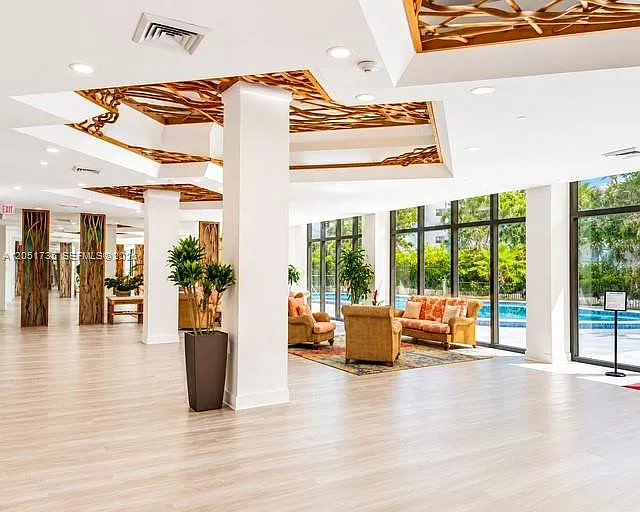 1450 Brickell Bay Dr #801 — Photo 3