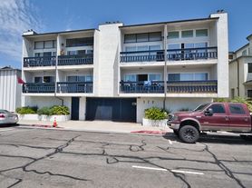 320 Hermosa Ave, Hermosa Beach, CA