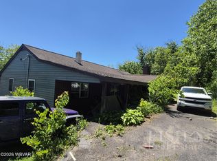 35 Sylvan Dr, Lock Haven, PA 17745