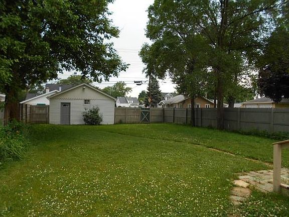 2nd image of 1001 S 30th St