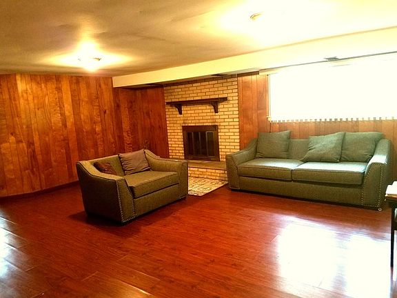 5th image of 930 W Strieff Ln