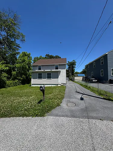 2427 Wythe Ave Photo 1
