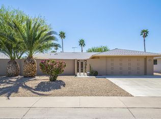 13223 W Desert Glen Dr, Sun City West, AZ 85375