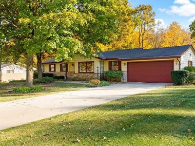 16985 West Salentine Dr, New Berlin, WI, 53151