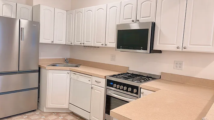 Rented by Owner | media 15