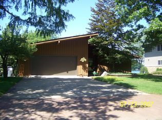 618 Aquaview Dr, Kalamazoo, MI 49009