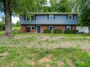 305 Summerville Rd, Kingsport, TN 37663