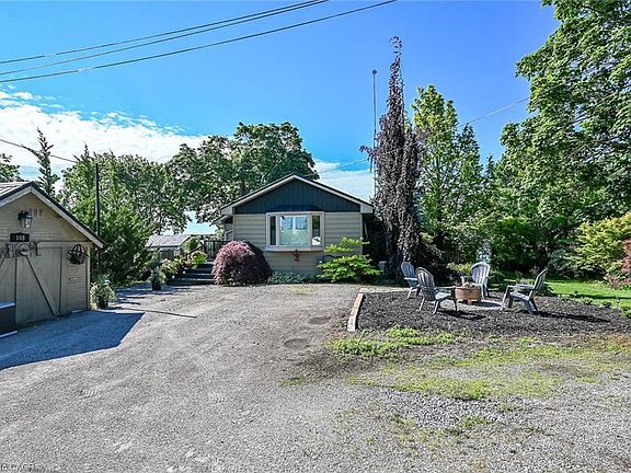 4th image of 108 Lakeside Dr