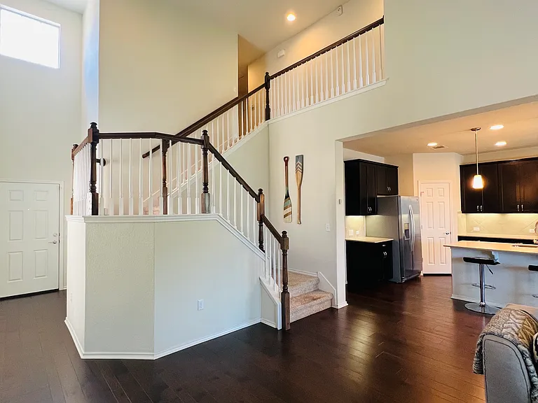 908 Cottage Bank Trl — Photo 6