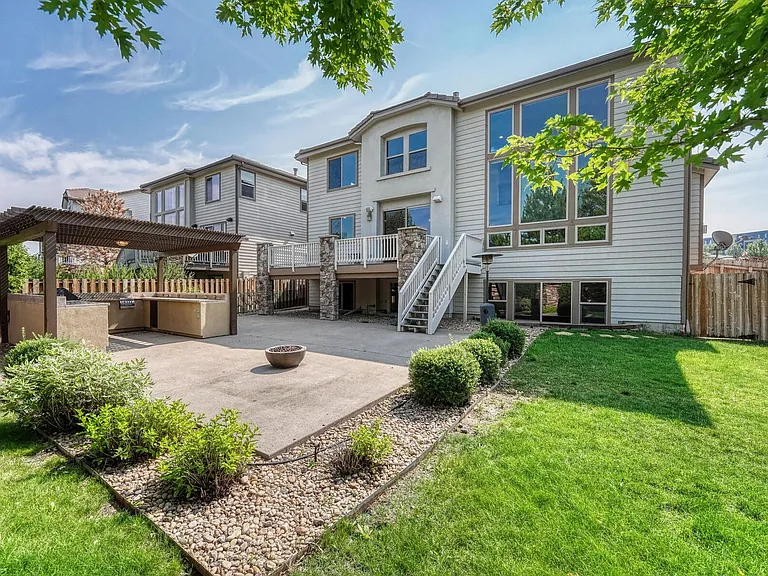 9611 Sunset Hill Dr — Photo 36
