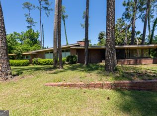 482 Curry St NE, Pelham, GA 31779