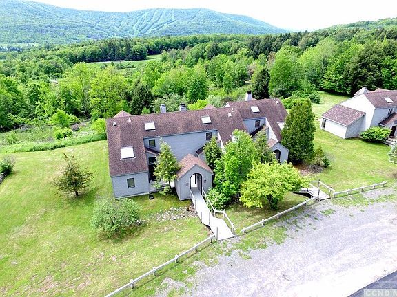 3rd image of 21 French Park Dr
