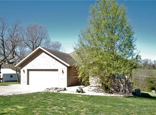 413 Kadee Dr, Crane, MO 65633