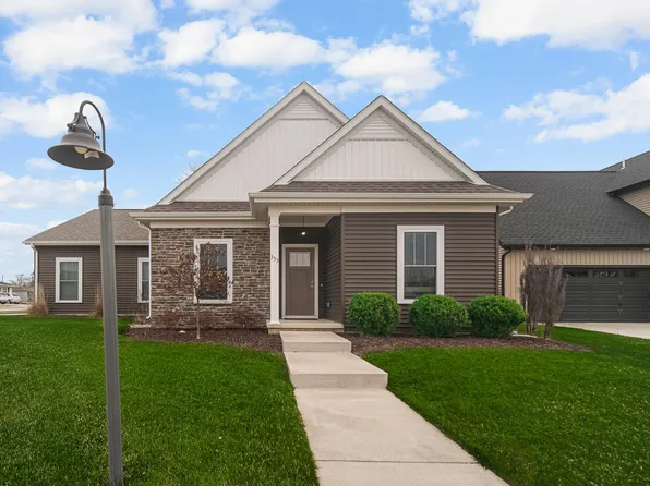 353 Sandstone Xing, Valparaiso, IN 46385