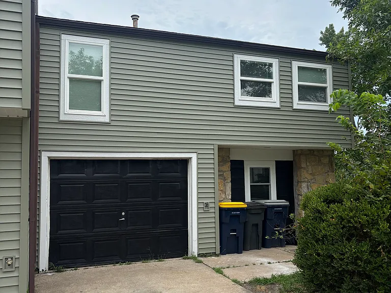 11204 College Ave — Photo 3