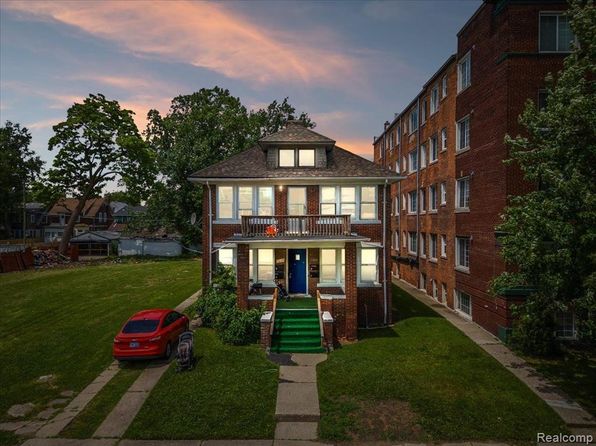 1628 Gladstone St #2