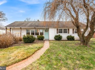 202 Woodlawn Rd, Norristown, PA 19401