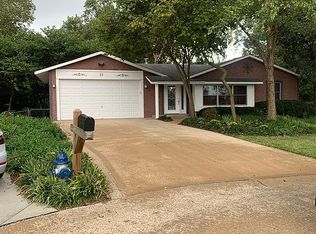 13 Appletree Ct, Saint Peters, MO