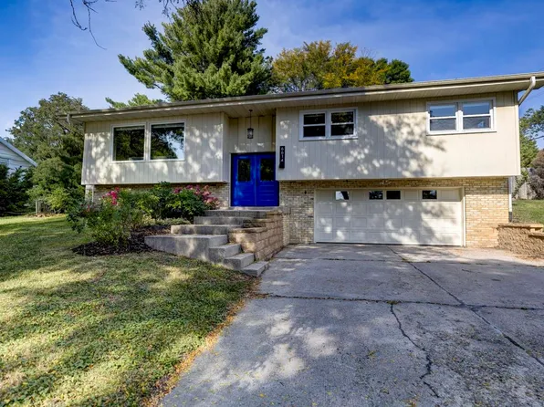 6614 Cooper Ave, Middleton, WI 53562