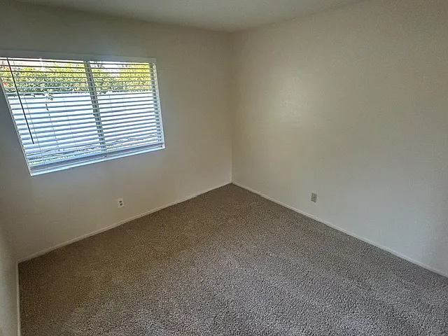 11577 Bryn Mawr Ave — Photo 10